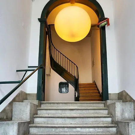 Casas De Sao Bento Lisboa