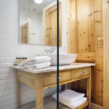 Casas De Sao Bento Lisboa