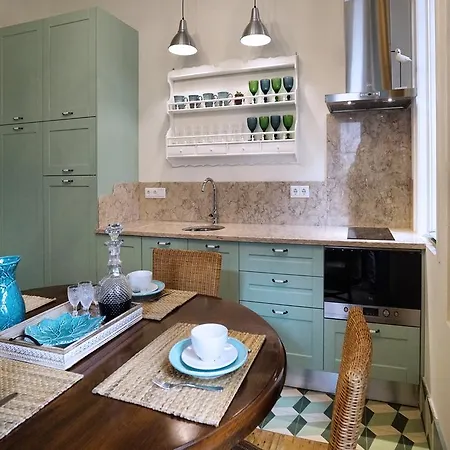 ゲストハウス Casas De Sao Bento 4*