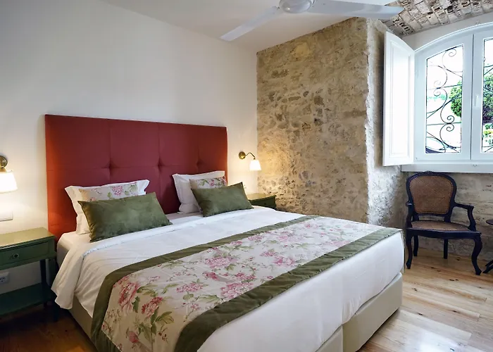 Casas De Sao Bento Guest house