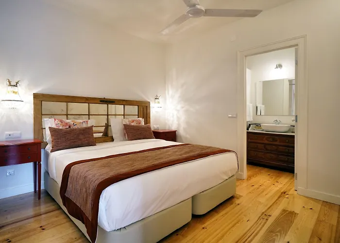 Guest house Casas De Sao Bento Lisbon