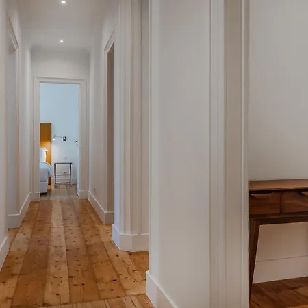 ゲストハウス Casas De Sao Bento 4*
