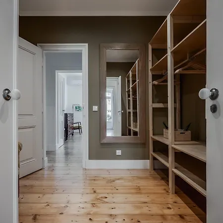 ゲストハウス Casas De Sao Bento 4*